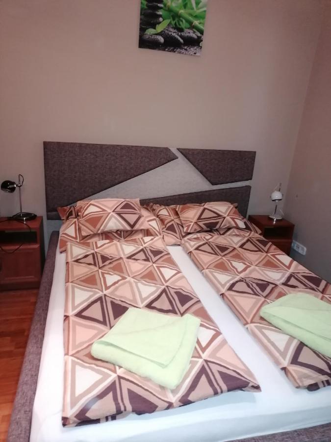 Betty-Major Apartman Hajdúszoboszló Dış mekan fotoğraf